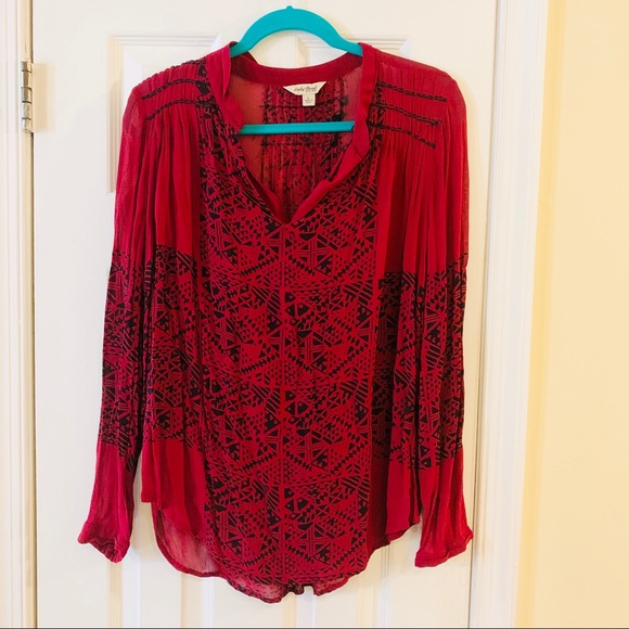 Lucky Brand Tops - Special Sale 🎉 Lucky 🍀 Sexy Red & Black Top